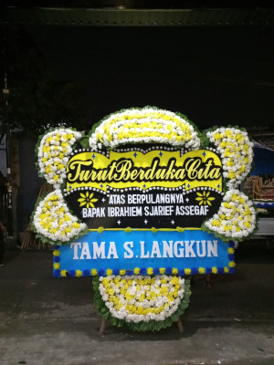 Papan Bunga Duka di Curup Timur